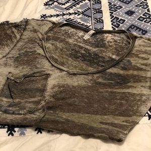 Z Supply distressed vneck tee Small